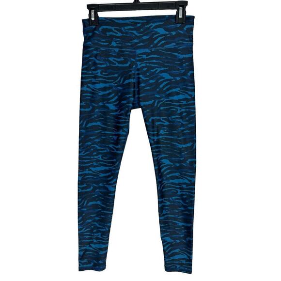 Fabletics Define Blue Black Mid Rise Leggings Women's Size S Animal Print - Picture 1 of 4